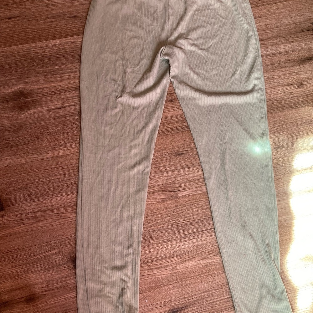 Women's Tan Leggings